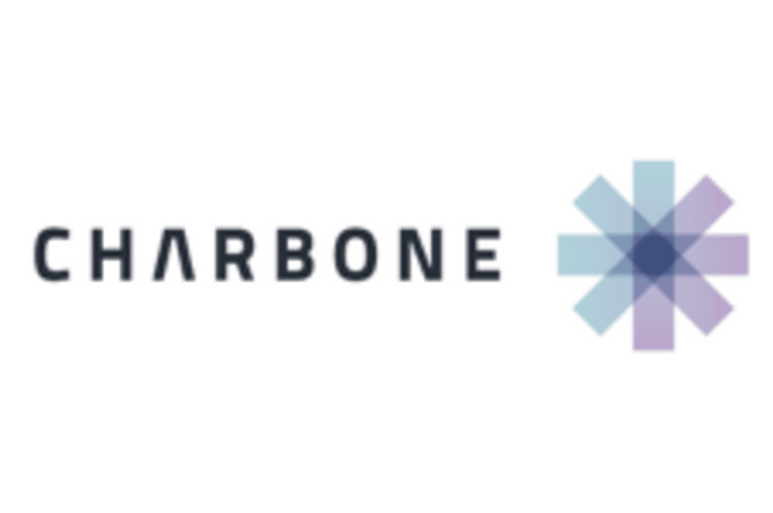 (TheNewswire)
Brossard, Quebec TheNewswire – le 12 mars 2026 CORPORATION Charbone (TSXV: CH,OTC:CHHYF; OTCQB: CHHYF; FSE: K47) (« Charbone » ou la « Société »), un producteur et distributeur nord-américain spécialisé dans l’hydrogène propre Ultra Haute Pureté (« UHP ») et les gaz industriels stratégiques, est heureuse d’annoncer sa participation à la conférence Hydrogen East du 13 avril 2026, ainsi que le développement d’un hub d’approvisionnement dédié à l’hydrogène UHP et aux gaz de spécialité stratégiques dans le marché du Canada Atlantique (« Hub Atlantique »).
Cette initiative marque une nouvelle étape dans la stratégie de déploiement de Charbone visant à établir un réseau intégré de hubs de production, stockage et distribution d’hydrogène et de gaz industriels stratégiques en Amérique du Nord.
Le futur Hub Atlantique qui sera géré par sa filiale Charbone Nouvelle-Écosse Inc. et opérationnel d’ici juin 2026, servira d’installation physique dédiée au stockage local et à la distribution régionale, permettant d’assurer un approvisionnement fiable et flexible en hydrogène pour une variété d’utilisateurs industriels exigeants, incluant les secteurs de la défense, de la fabrication avancée, de la mobilité et des infrastructures énergétiques.
Charbone est active dans la région de l’Atlantique depuis plus de trois (3) années et a développé une connaissance approfondie des marchés de la Nouvelle-Écosse, du Nouveau-Brunswick et de l’Île-du-Prince-Édouard, tout en travaillant sur différentes initiatives avec des clients et partenaires potentiels d’envergure, notamment dans les domaines suivants :
infrastructures portuaires
chantiers navals et installations de la Marine canadienne
chaîne d’approvisionnement de composantes automobiles
entreprises de services publics et énergétiques
entreprises de recherche et développement
solutions de transport avancées à éro émission
Ce modèle « hub-and-spoke » constitue un pilier de la stratégie de Charbone visant à déployer progressivement un réseau évolutif de hubs d’approvisionnement en hydrogène et en gaz industriels stratégiques à travers le Canada et les États-Unis, permettant de soutenir les marchés régionaux grâce à des capacités locales de stockage, de logistique et de distribution.
« La région du Canada Atlantique représente un marché stratégique pour Charbone, notamment en raison de la présence d’infrastructures de grandes qualités, d’utilisateurs industriels d’envergures et d’initiatives de transition énergétique, » a déclaré Dave B. Gagnon, PDG de Charbone. La Société prévoit que ce hub jouera un rôle structurant dans le développement de sa future plateforme logistique nord-américaine de l’hydrogène. »
Pour plus de détails sur la Conférence Hydrogen East, veuillez cliquer sur le lien ci-bas :
<a href="https://investingnews.com/charbone-presentera-a-la-conference-hydrogen-east-et-annonce-le-developpement-d-un-hub-d-approvisionnement-dans-le-marche-de-l-atlantique-via-sa-filiale/"></a>À propos de CORPORATION Charbone
Charbone est un développeur et producteur d’hydrogène propre Ultra Haute Pureté (UHP) doté d’une plateforme de distribution de gaz industriels en pleine expansion. Grâce à une approche modulaire, Charbone se concentre sur le développement d’un réseau d’usines de production d’hydrogène propre en Amérique du Nord et sur certains marchés à l’étranger, en commençant par son projet phare de Sorel-Tracy au Québec. Le modèle intégré de l’entreprise réduit les risques, améliore l’évolutivité et permet de diversifier ses sources de revenus grâce à des partenariats dans le domaine de l’hélium et d’autres gaz de spécialités. Charbone s’engage à soutenir la transition mondiale vers une économie bas carbone en fournissant des solutions d’hydrogène propre et de gaz de spécialités accessibles et décentralisées, tout en soutenant les clients industriels mal desservis en gaz et en accélérant la transition vers une énergie propre locale. Charbone est coté sur la bourse de croissance TSX (TSXV: CH,OTC:CHHYF); sur les marchés OTC (OTCQB: CHHYF); et à la Bourse de Francfort (FSE: K47). Pour plus d’informations, veuillez visiter www.charbone.com.
Énoncés prospectifs
Le présent communiqué de presse contient des énoncés qui constituent de « l’information prospective » au sens des lois canadiennes sur les valeurs mobilières (« déclarations prospectives »). Ces déclarations prospectives sont souvent identifiées par des mots tels que « a l’intention », « anticipe », « s’attend à », « croit », « planifie », « probable », ou des mots similaires. Les déclarations prospectives reflètent les attentes, estimations ou projections respectives de la direction de Charbone concernant les résultats ou événements futurs, sur la base des opinions, hypothèses et estimations considérées comme raisonnables par la direction à la date à laquelle les déclarations sont faites. Bien que Charbone estime que les attentes exprimées dans les déclarations prospectives sont raisonnables, les déclarations prospectives comportent des risques et des incertitudes, et il ne faut pas se fier indûment aux déclarations prospectives, car des facteurs inconnus ou imprévisibles pourraient faire en sorte que les résultats réels soient sensiblement différents de ceux exprimés dans les déclarations prospectives. Des risques et des incertitudes liés aux activités de Charbone peuvent avoir une incidence sur les déclarations prospectives. Ces risques, incertitudes et hypothèses comprennent, sans s’y limiter, ceux décrits à la rubrique « Facteurs de risque » dans le rapport de gestion de la Société pour la période terminée le 30 septembre 2025, qui peut être consultée sur SEDAR+ à l’adresse www.sedarplus.ca; ils pourraient faire en sorte que les événements ou les résultats réels diffèrent sensiblement de ceux prévus dans les déclarations prospectives.
Sauf si les lois sur les valeurs mobilières applicables l’exigent, Charbone ne s’engage pas à mettre à jour ni à réviser les déclarations prospectives.
Ni la Bourse de croissance TSX ni son fournisseur de services de réglementation (tel que ce terme est défini dans les politiques de la Bourse de croissance TSX) n’acceptent de responsabilité quant à la pertinence ou à l’exactitude du présent communiqué.
Contact Corporation Charbone
Téléphone: +1 450 678 7171
Courriel: <a href="https://investingnews.com/charbone-presentera-a-la-conference-hydrogen-east-et-annonce-le-developpement-d-un-hub-d-approvisionnement-dans-le-marche-de-l-atlantique-via-sa-filiale/"></a>ir@Charbone.com
Benoit Veilleux
Chef de la direction financière et secrétaire corporatif
Copyright (c) 2026 TheNewswire – All rights reserved.
News Provided by TheNewsWire via QuoteMedia
This post appeared first on investingnews.com
